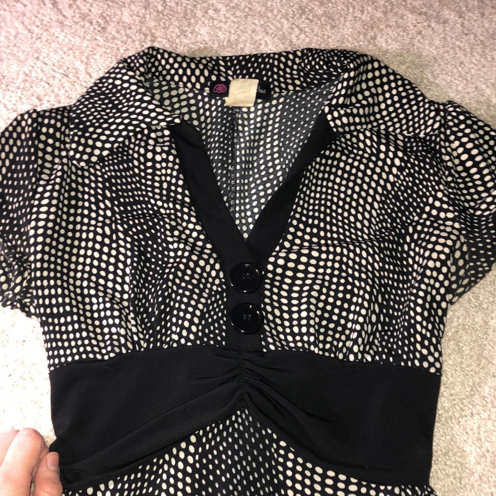 Women’s black& white dress - Picture 4 of 8